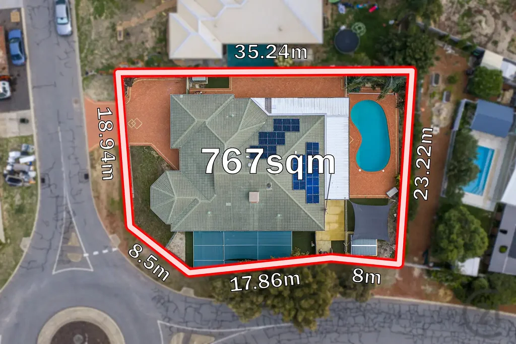 Erskine 4房  Massive Family Home with Pool and Dual Side Access  in the Heart of Erskine!