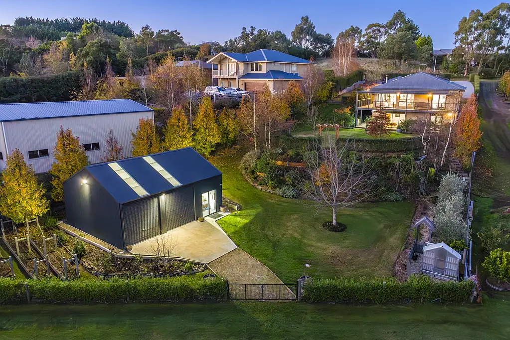 25 Drovers Retreat, Romsey, VIC 3434