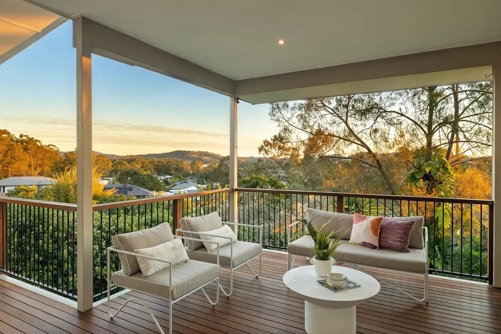 Brookwater 4Phòng ngủ Elevated Family Living on a Rare 1,000m² Block with Spectacular Views