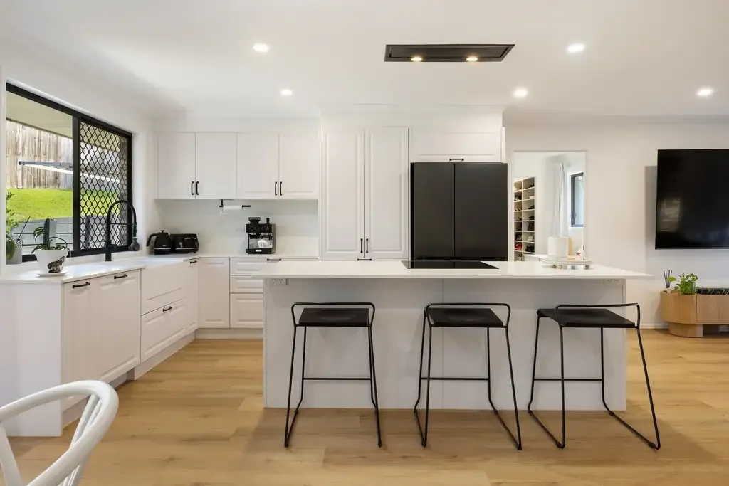 10 Knight Crescent, Nerang, QLD 4211