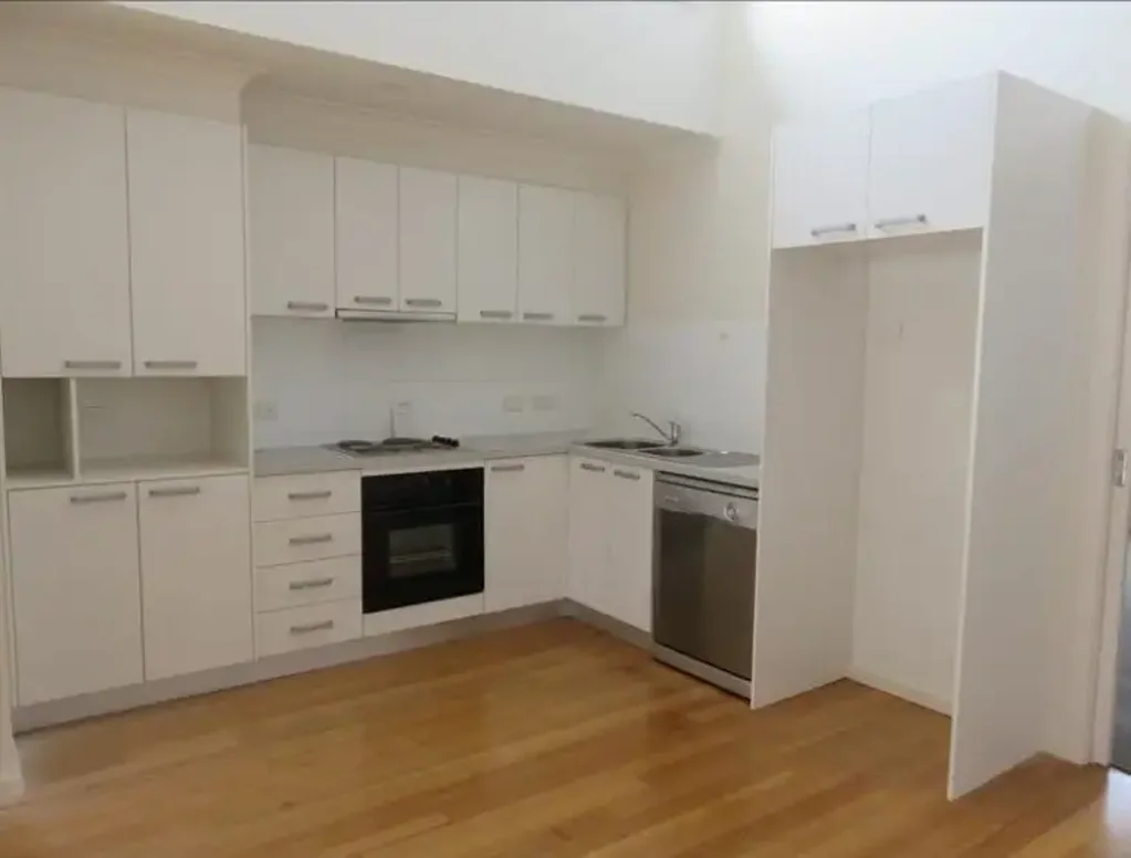 Modern Townhouse In The Heart Of Boronia