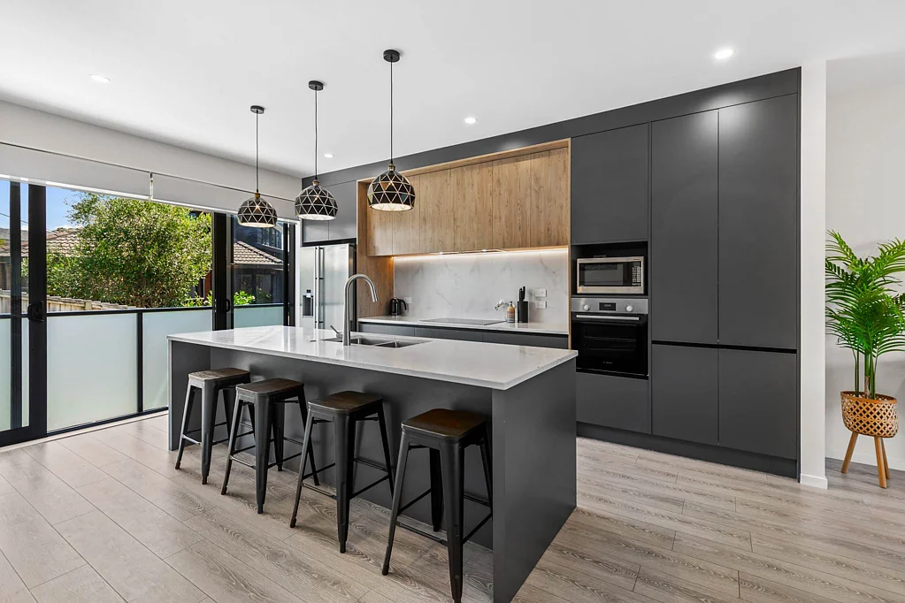 Mairangi Bay 3chambre Best Entry-Level Opportunity in Mairangi Bay