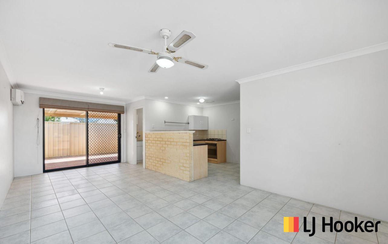 UNIT 5 36 STREICH AV, KELMSCOTT WA 6111, 0 રૂમ, 0 બાથરૂમ, House