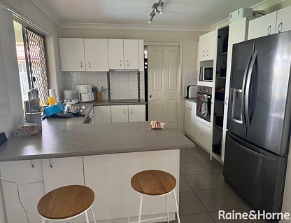 19A Kingaroy Street, Kingaroy, QLD 4610, 4房, 2浴, 独立屋
