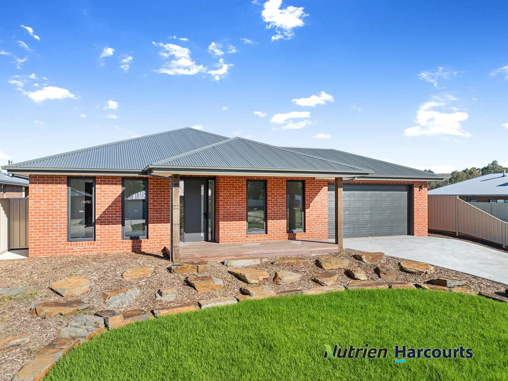 13 buckland court, Yea, VIC 3717
