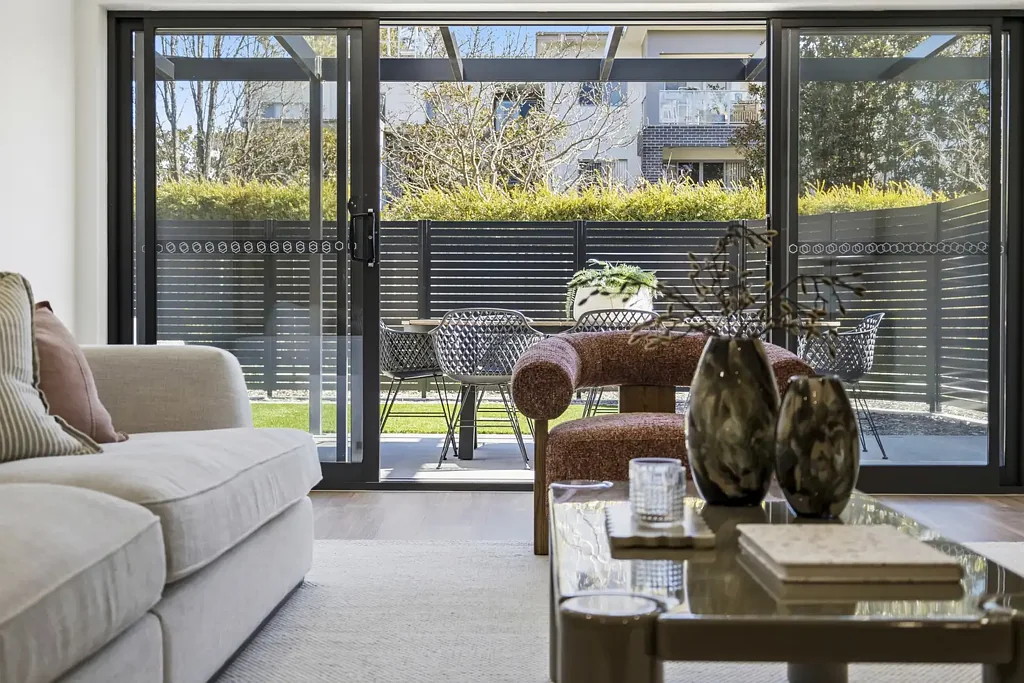 Turner 4कमरा New Ground Floor apartment; 193sqm + large courtyard spaces
