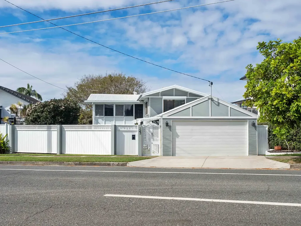 Charming Post-War Cottage in the Heart of Brighton