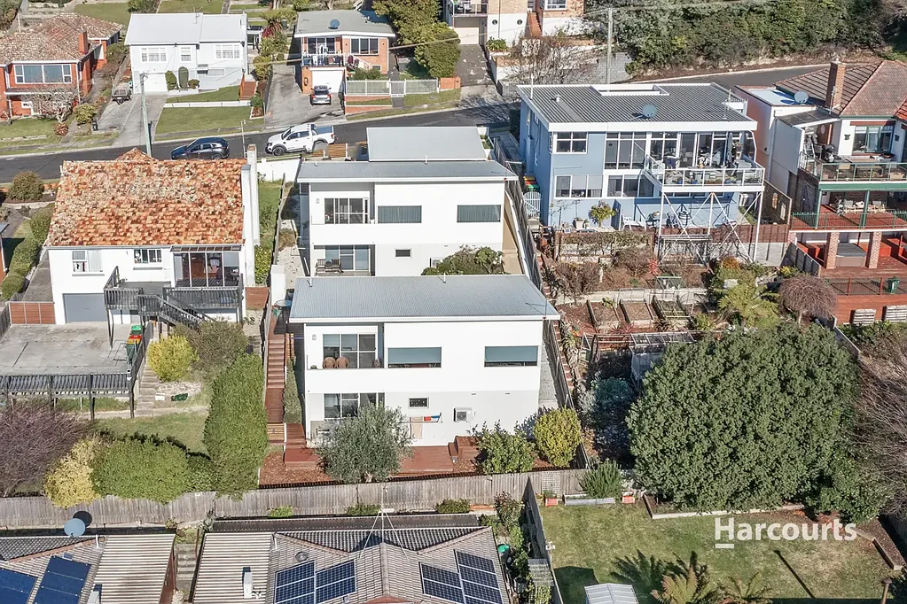 Parklands 2房  Private, Modern & Perfectly Positioned