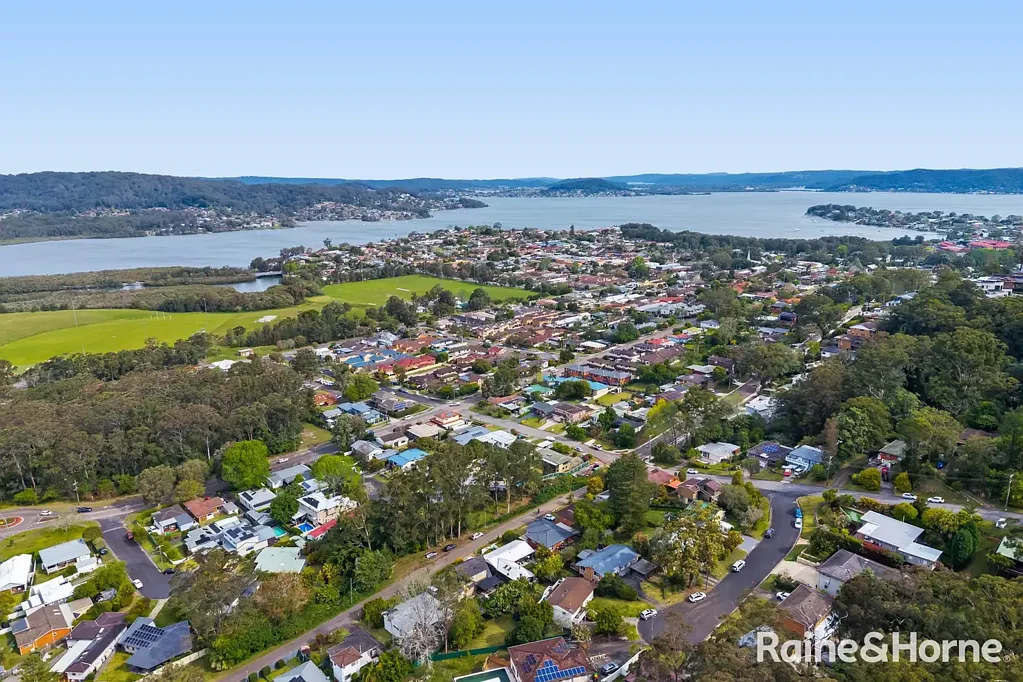 86 Lushington Street, East Gosford, NSW 2250