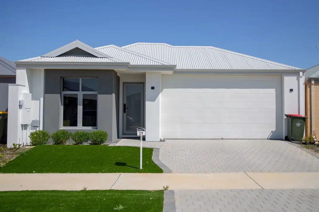 Beautiful Family Home in a Fantastic Yanchep Location - 4 x 2
