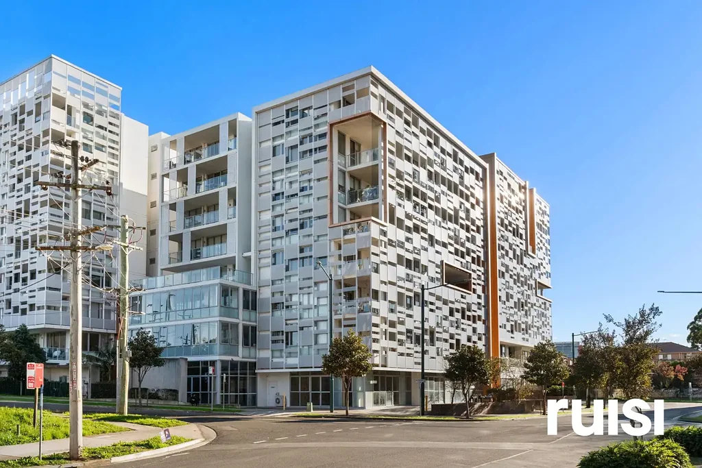 Liverpool 2Phòng ngủ Contemporary Apartment Living with Space, Style & Everyday Convenience