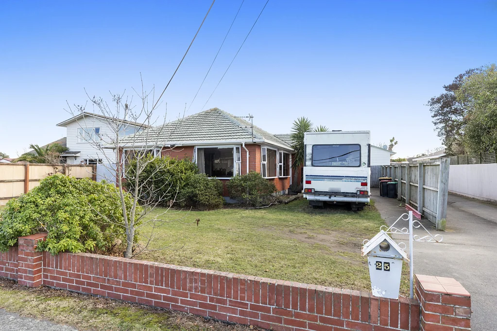 Aranui 5 Bedroom Dual living or income opportunity