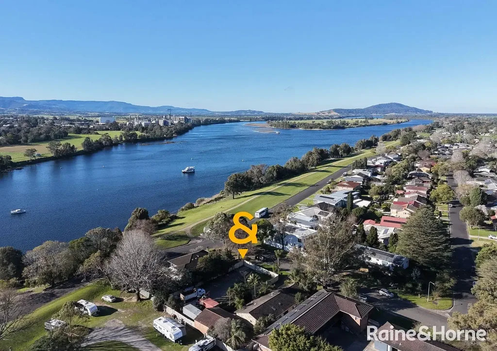 Nowra  River, Golf & CBD - Ready to Build, Ready to Enjoy!