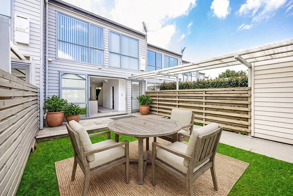 Takanini 3 Bedroom Seriously for sale