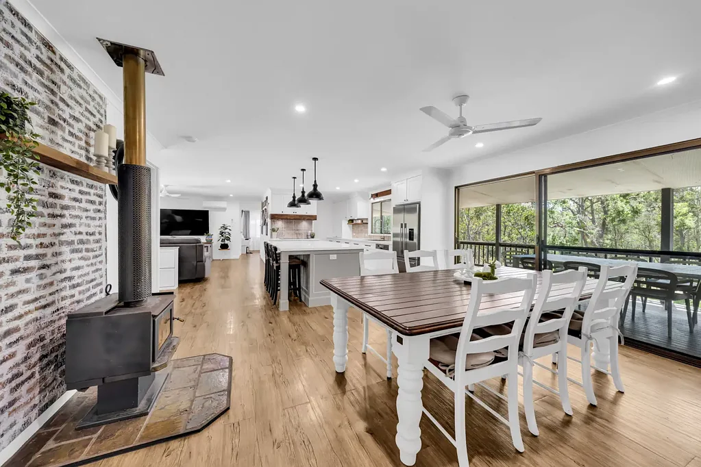 Moorina 4ห้องนอน Renovated Family Home on over 10 Acres!