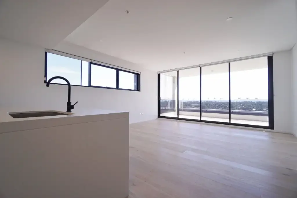 Modern, Spacious Two-Bedroom Apartment with Panoramic Views