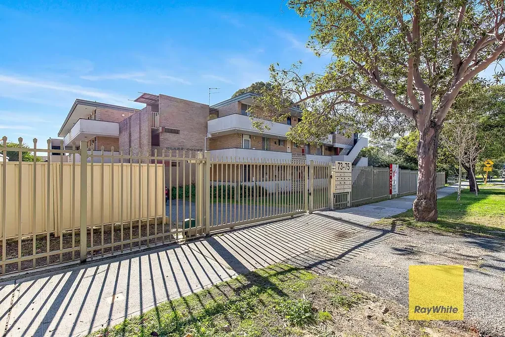 Enjoy the Best of Victoria Park Living