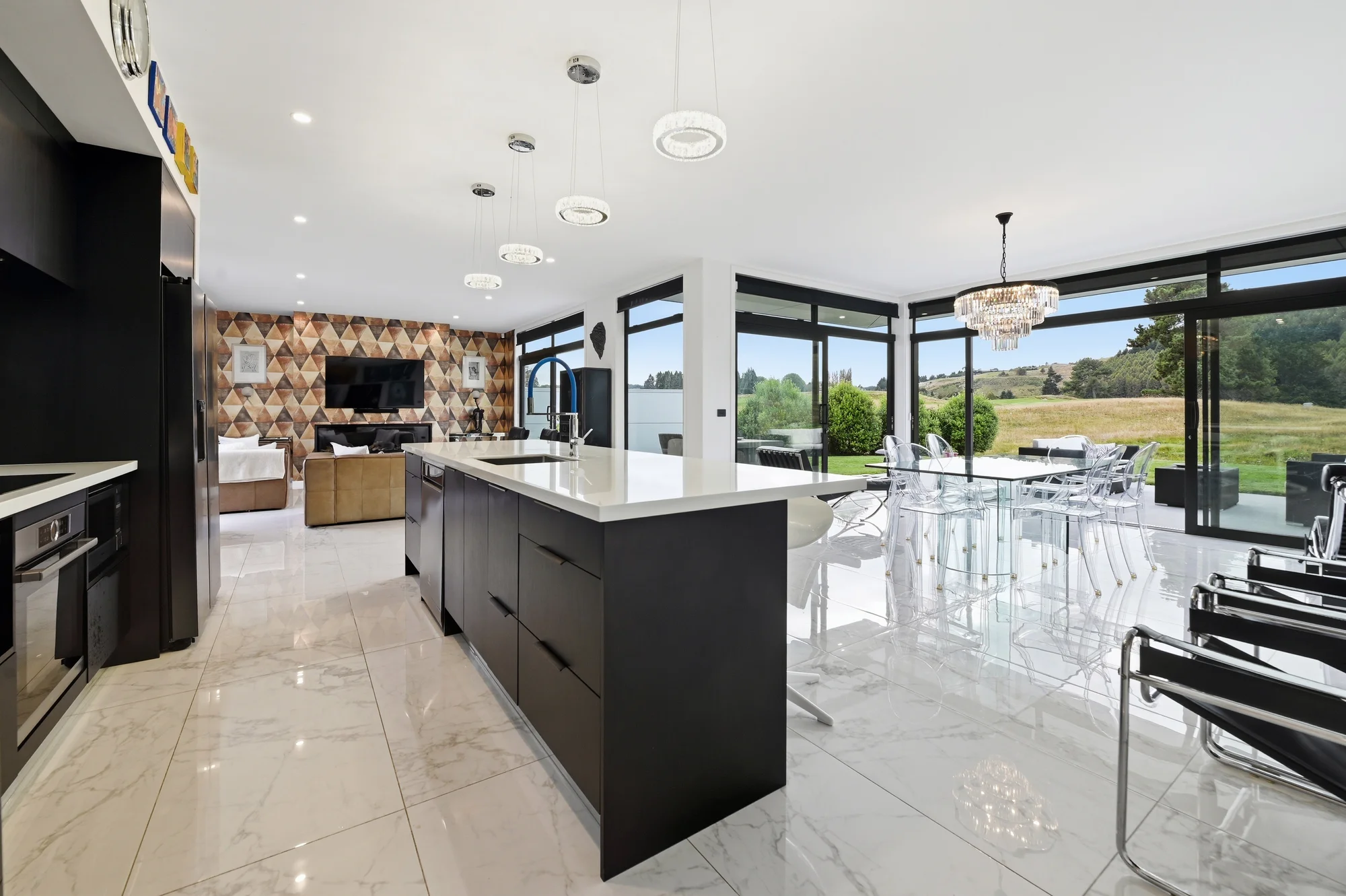 16 The Fairways, Kinloch, Taupo, 4 Bedrooms, 2 Bathrooms, House