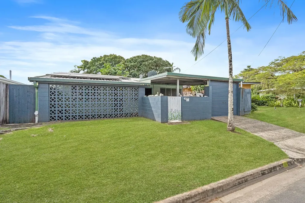 42 Birch Street, Manunda, QLD 4870