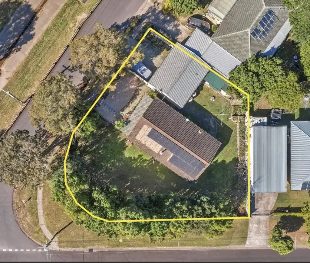 Inala 3Habitaciones Possible Sub-Division & Home Business