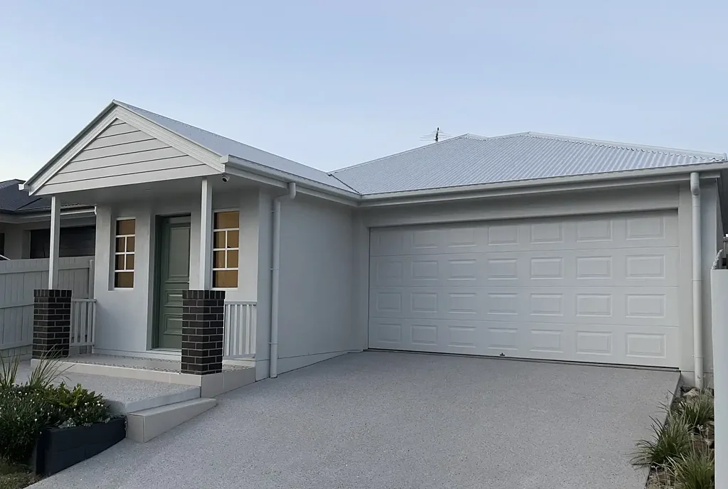 Narangba 3Habitaciones GORGEOUS NEW HOME COMPLETED IN 2025, NOTHING TO DO, LOCK & LEAVE.