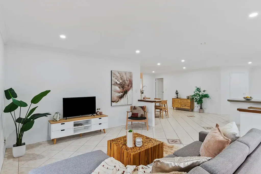 43 Victorsen Parade, Clarkson, WA 6030