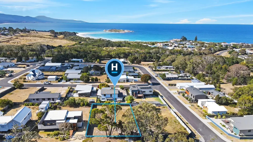  15 Bailey St, Bicheno, TAS 7215