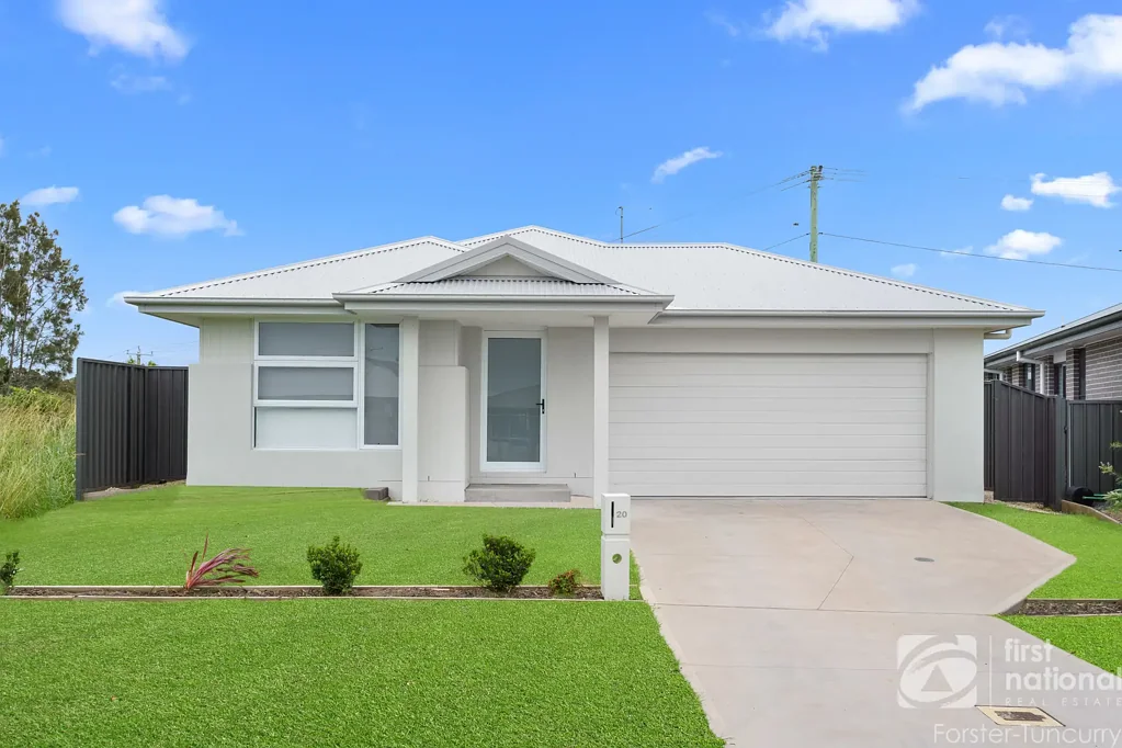 20 Iluka Boulevard, Forster, NSW 2428