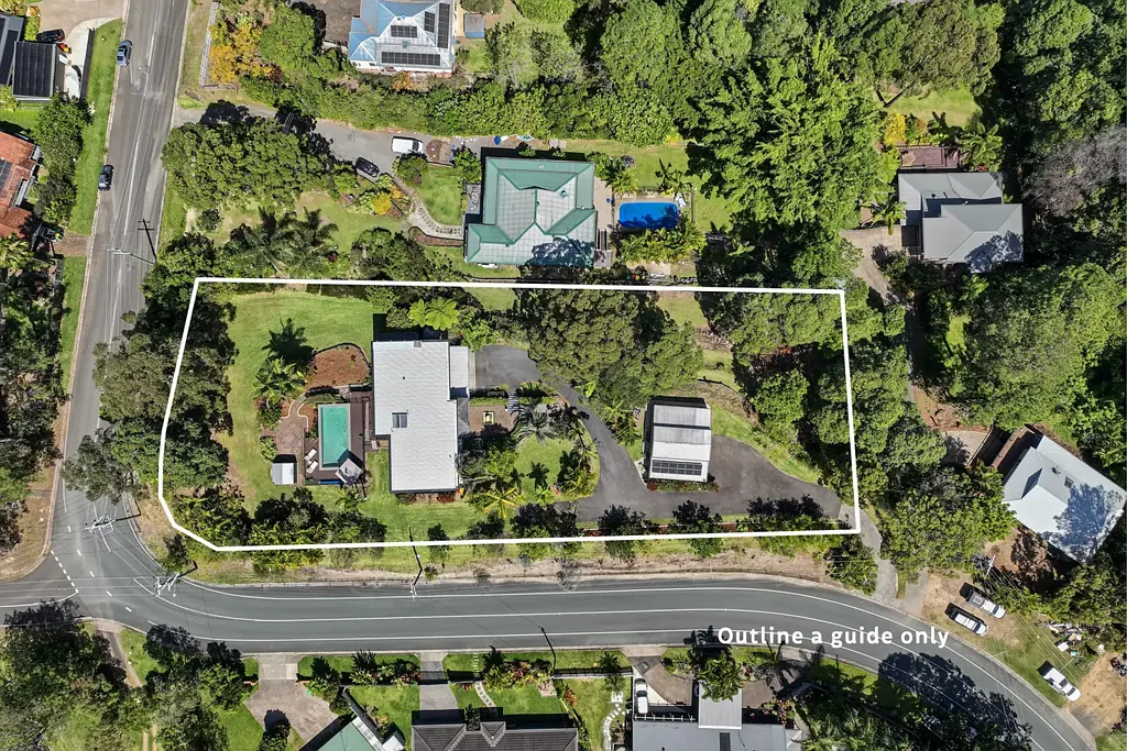 Bli Bli 4Zimmer A Private Acreage Retreat with Ocean Views & Dual Living Option