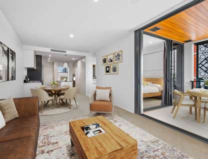 1510/4 Hubert Street, Woolloongabba, QLD 4102, 2 Bedrooms, 2 Bathrooms, Apartment