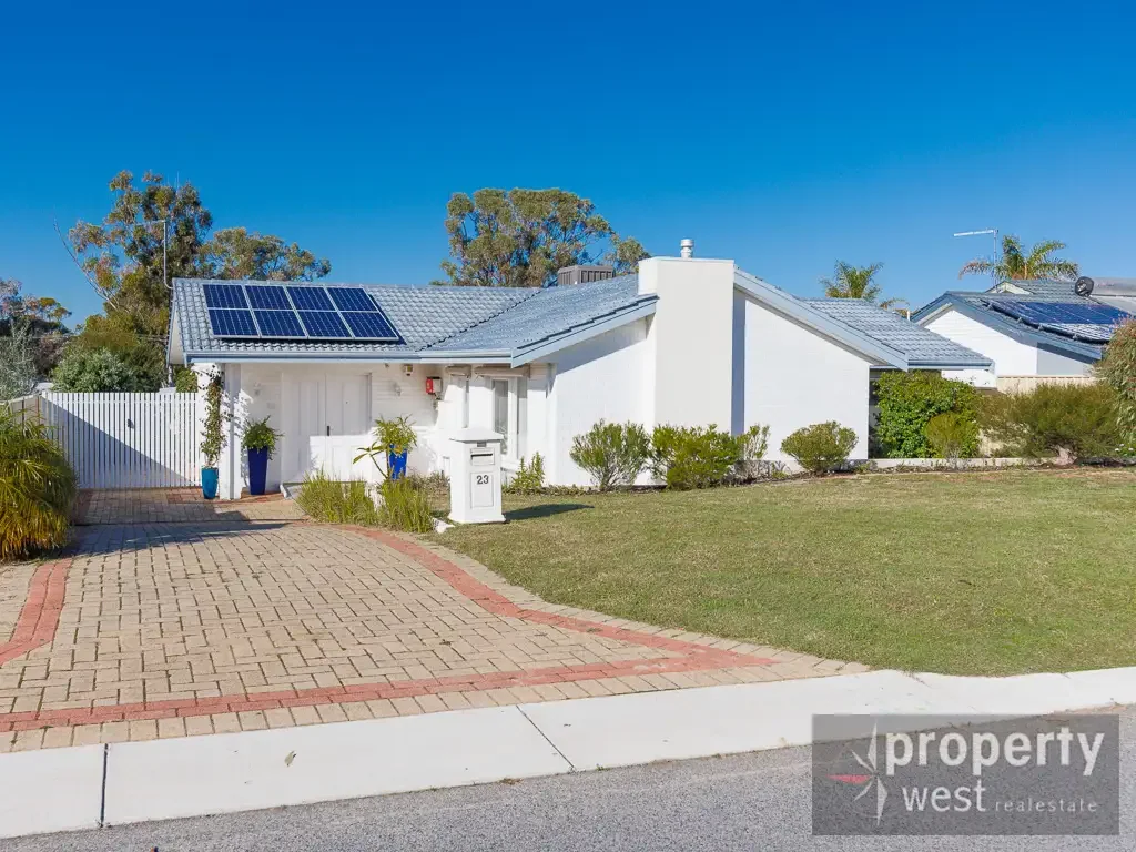 Padbury 4房  STUNNING RESIDENCE WITH SEPARATE STUDIO