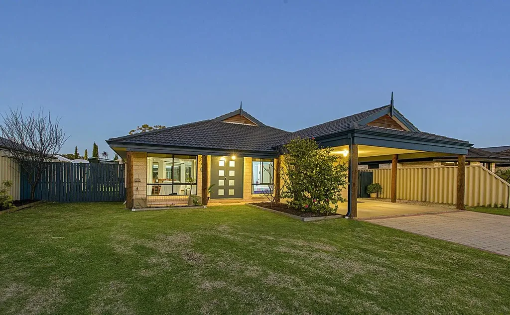 40 Currawong Drive, Broadwater, WA 6280