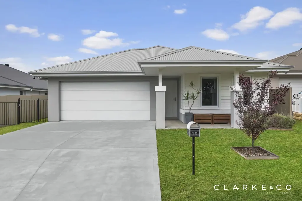 North Rothbury 4 Slaapkamer STYLISH, MODERN AND PERFECTLY POSITIONED IN NORTH ROTHBURY!
