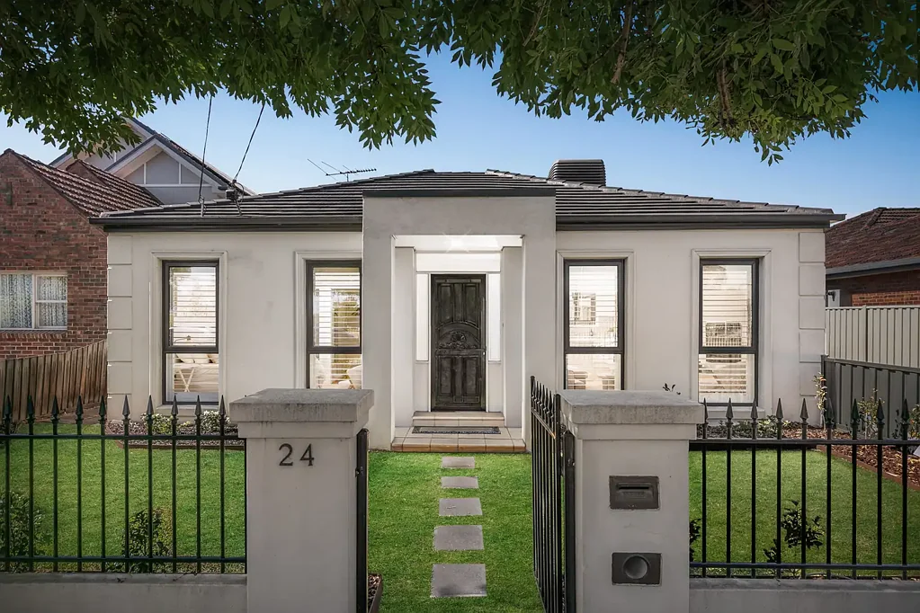 24 York Street, Strathmore, VIC 3041