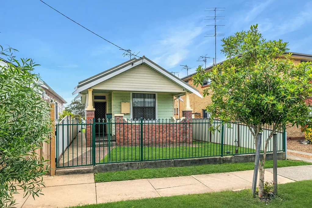 468 Glebe Road, Adamstown, NSW 2289