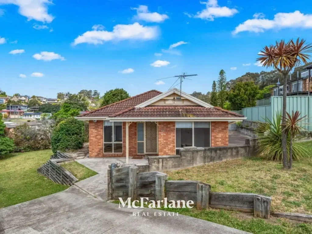 Welcome To 18 Rosebery Avenue, Macquarie Hills