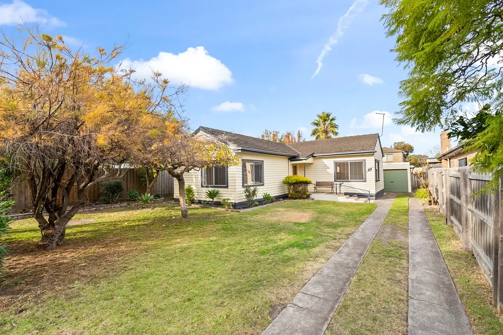 Spacious Family Home - Comfort, Character & Convenience