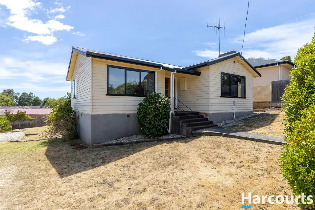 Penguin 2 Bedroom Great Opportunity