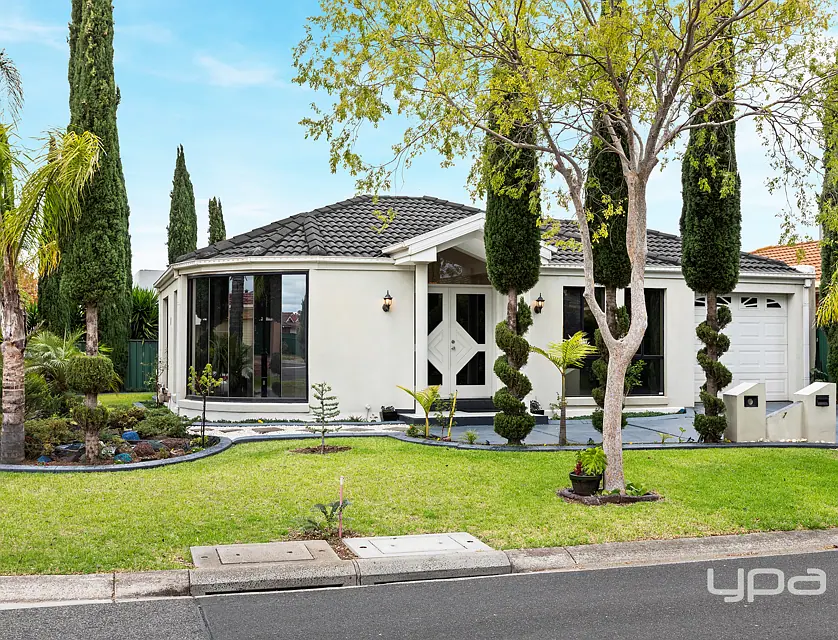 1 Lewis Avenue, Burnside, VIC 3023, 4房, 2浴, 独立屋