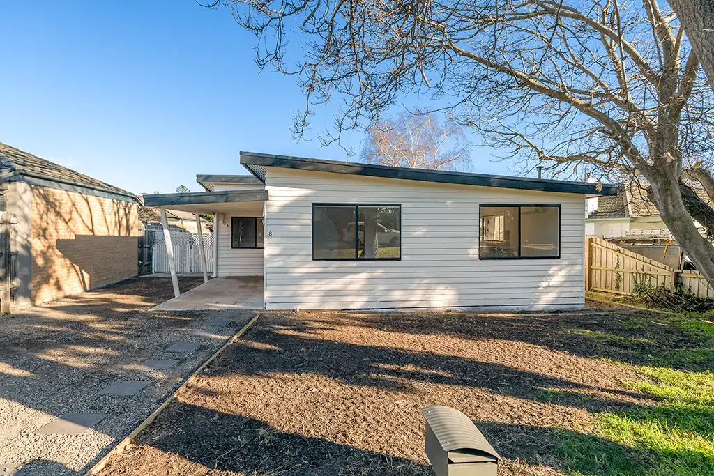 Fully Renovated Home in the Heart of Frankston