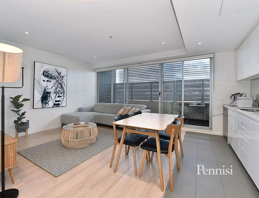 212/76 Keilor Road, Essendon North, North Melbourne, 2房, 1浴, Apartment