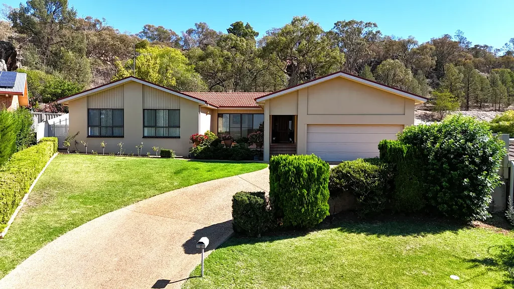 Griffith 4房  A Rare Find | Expansive Family Home in Blue-Chip Cul-de-Sac