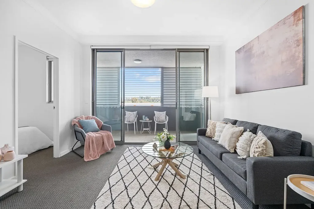 81/3-17 Queen Street, Campbelltown, NSW 2560