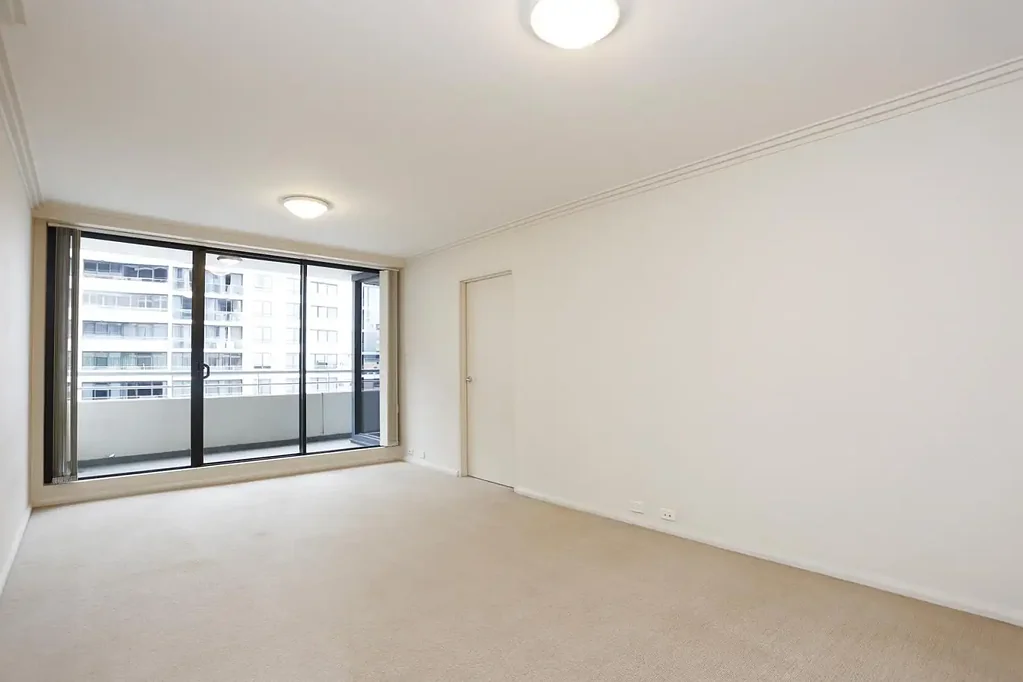 Ultra-convenient apartment in prime location