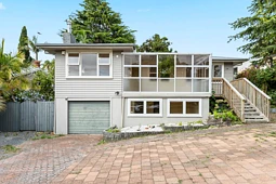 29 Patts Avenue, Glendene
