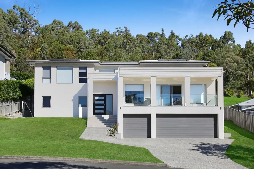 Reedy Creek 4Moenga Contemporary Style, Space and Serenity in a Sought-After Estate