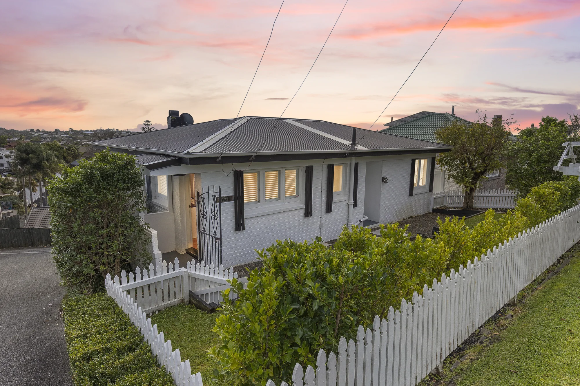 Shelly Park 2房 Picture-Perfect Cottage with Sea Views