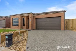 138 Claret Ash Boulevard, Harkness