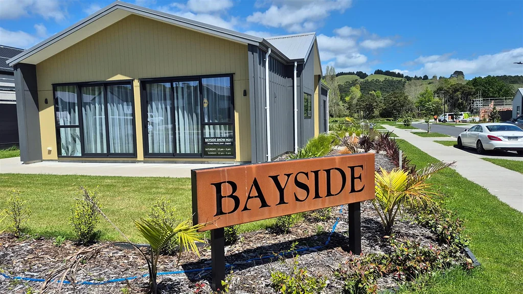 Kawakawa Bay 6房  2 YEAR RENTAL GUARANTEE $1300 PW