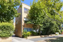 10/157 Brighton Road, Elwood